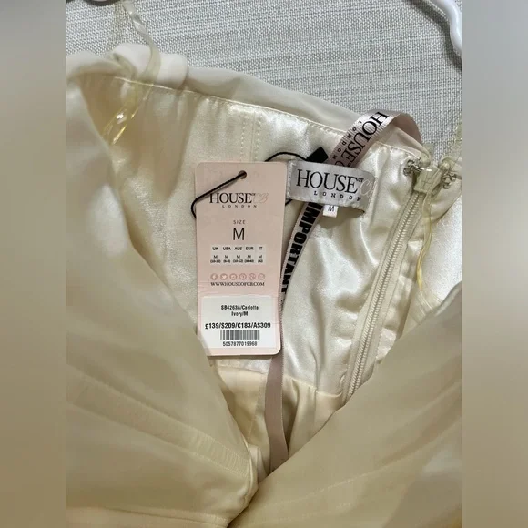 House of CB Cream Off-Shoulder Dress - Picture 4 of 7